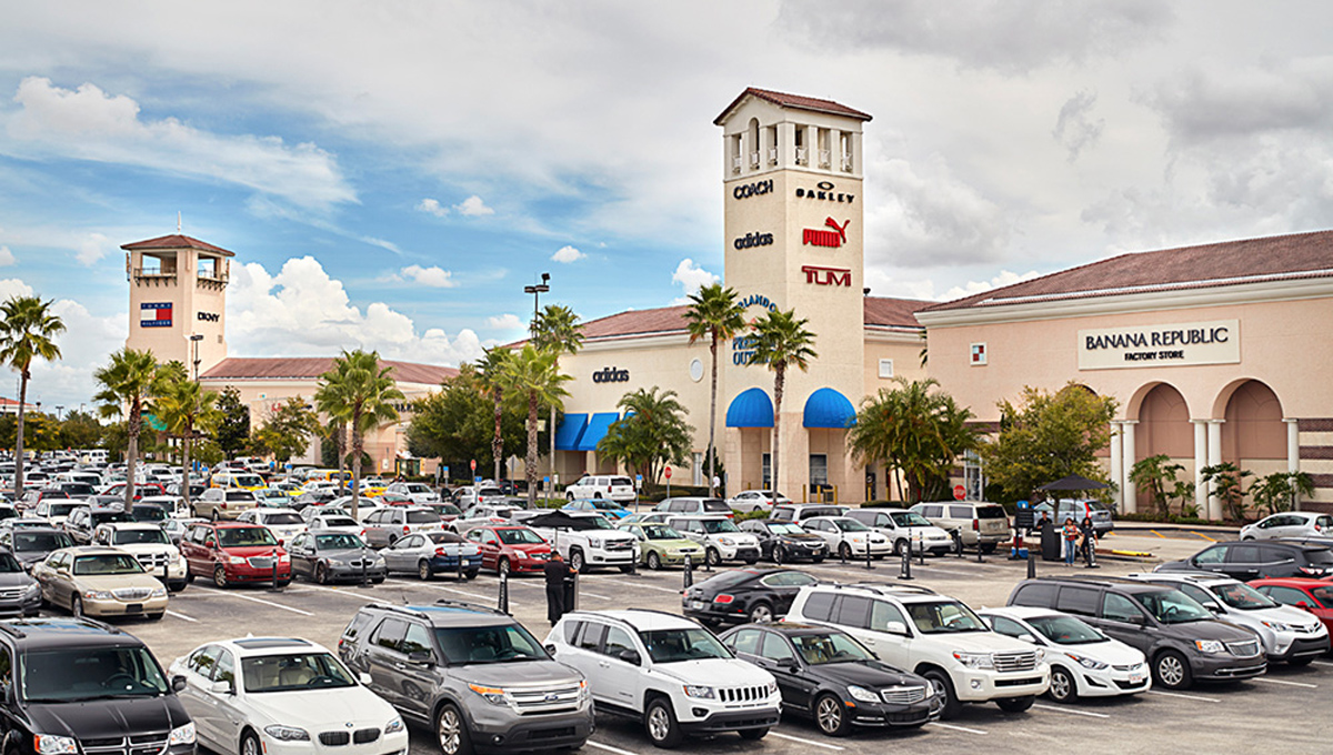 Orlando Premium Outlets – Vineland Ave