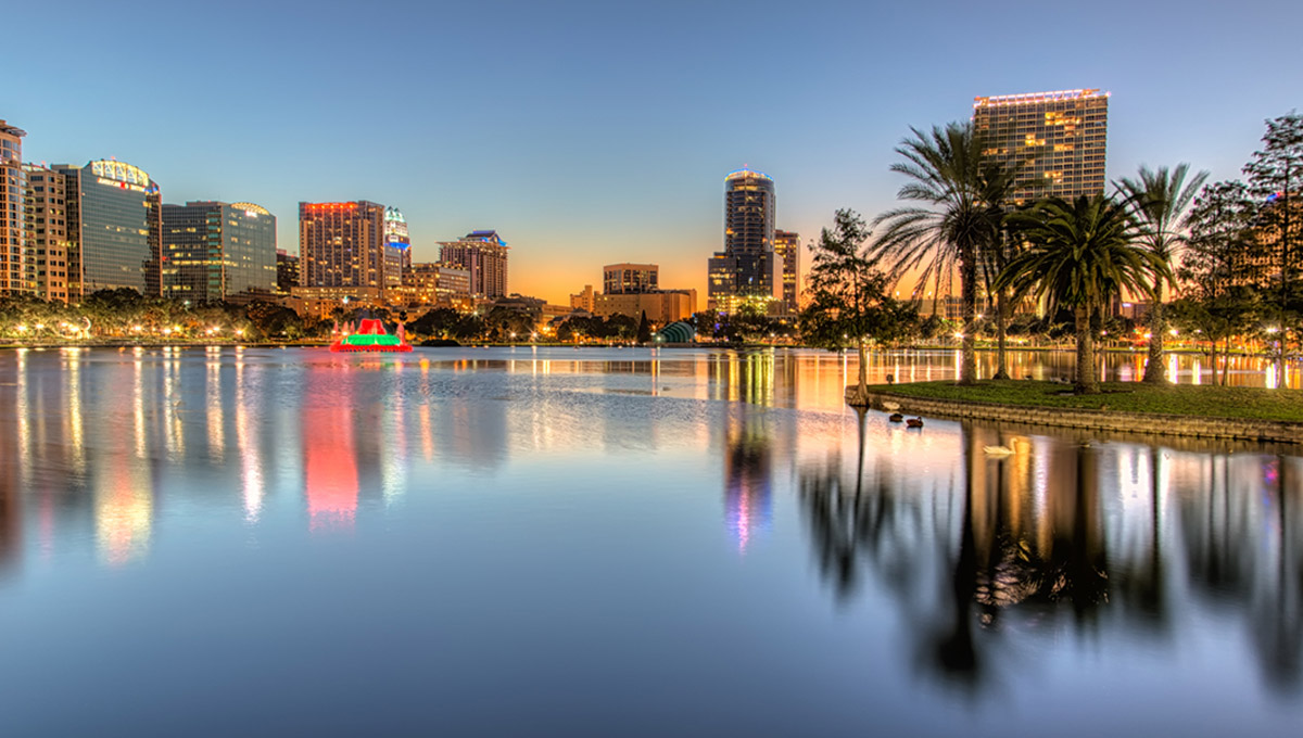 No outono venha participar do “FIESTA IN THE PARK” no Lake Eola Park
