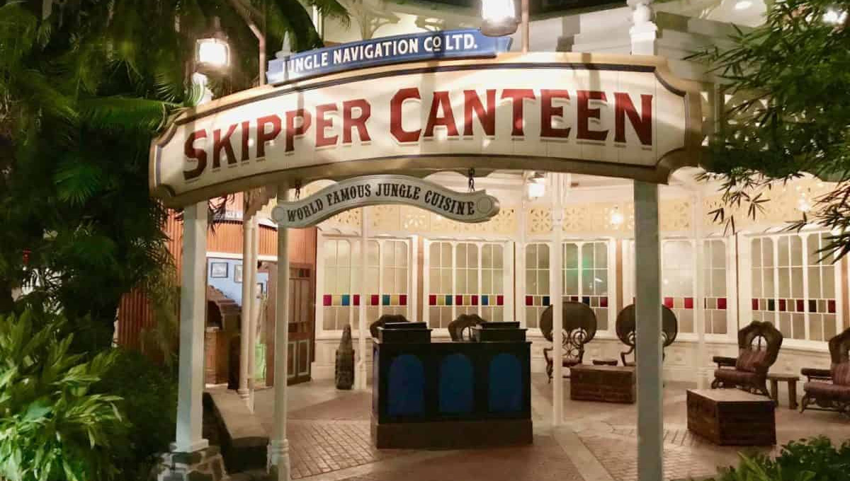 Skipper Canteen está servindo pão de queijo no Magic Kingdom!